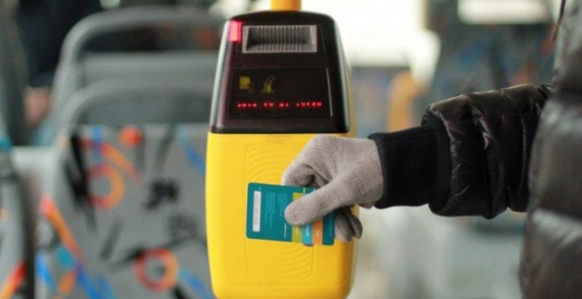 Від початку року 27,8 мільйона поїздок у громадському транспорті було сплачено за допомогою е-квитка