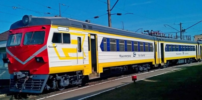 Із 16 листопада міська електричка курсуватиме за трьома додатковими рейсами