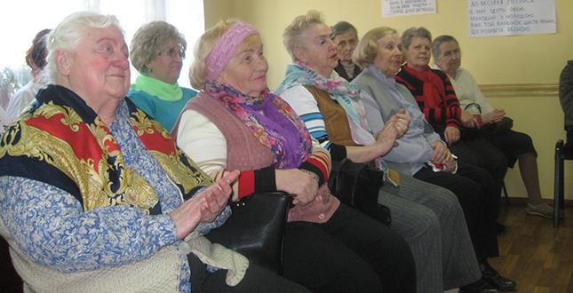 На Подолі лунали вірші Миколи Гумільова (фото)