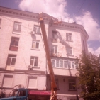 18648