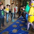 71118