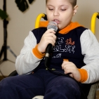 8487